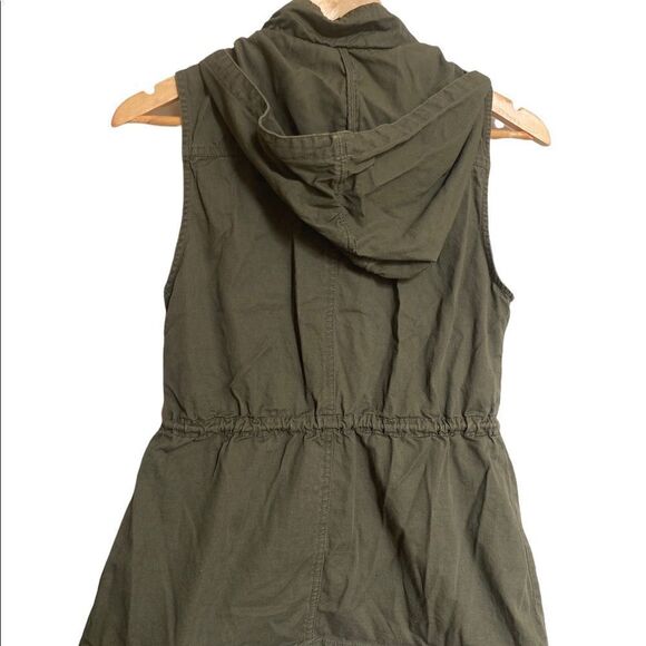 C'esttoi Hooded Adirondak Zip Up Vest Green Size Small - Picture 5 of 5